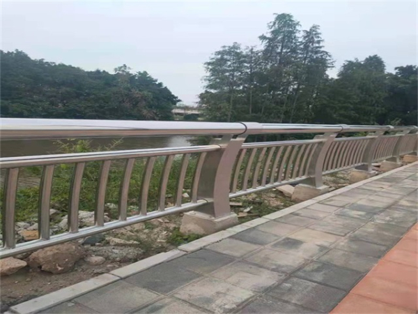 橋（qiáo）梁欄杆